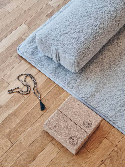 Release Yin Yoga Bundle - Light Grey