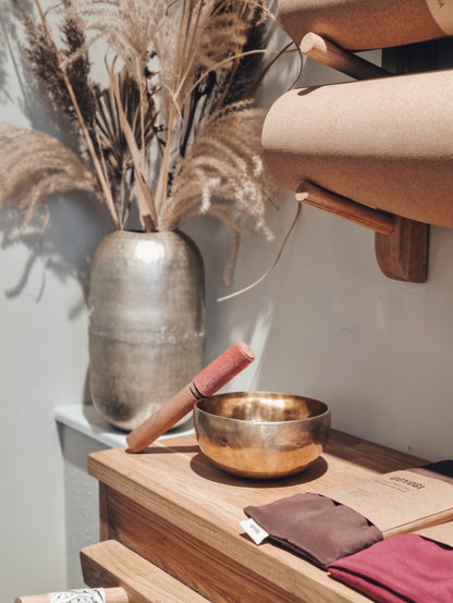 Bol chantant avec baguette en bois - Laiton